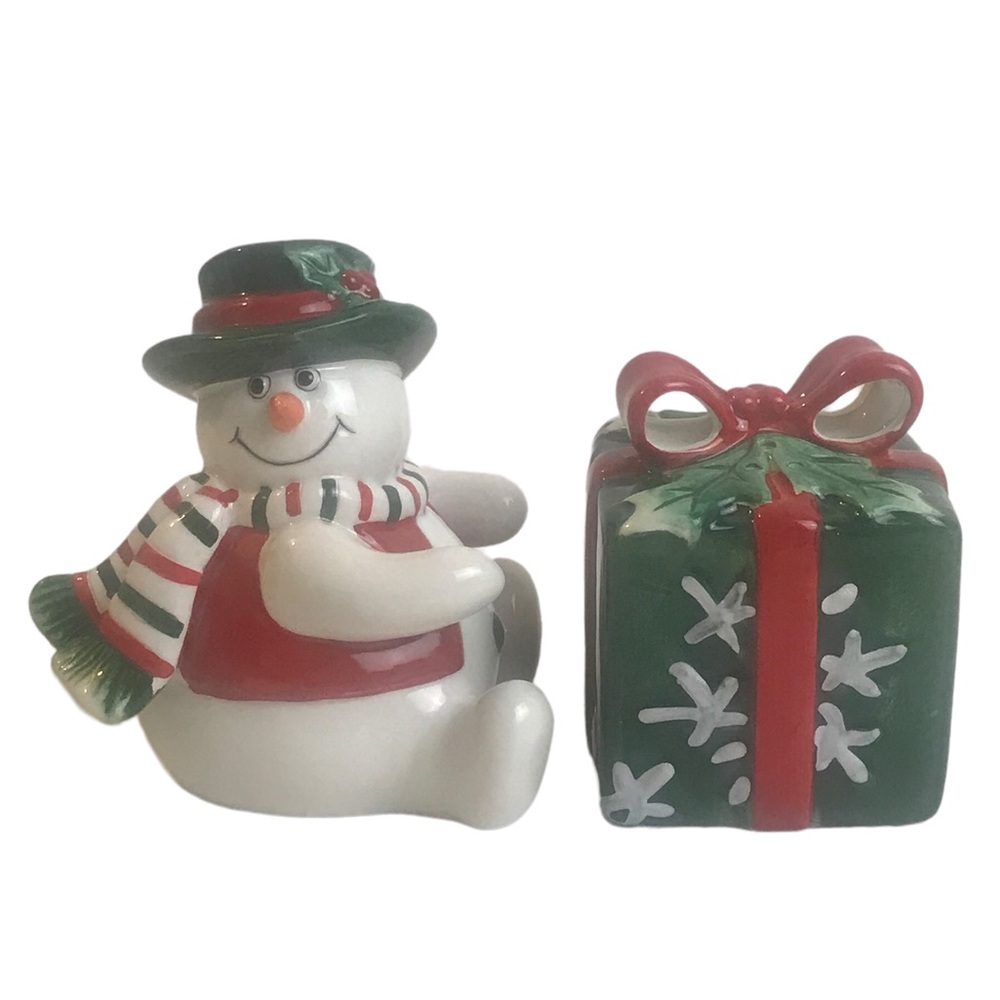 Vintage Fitz and Floyd

Christmas Salt Pepper Shaker

‘Holiday Snowman’